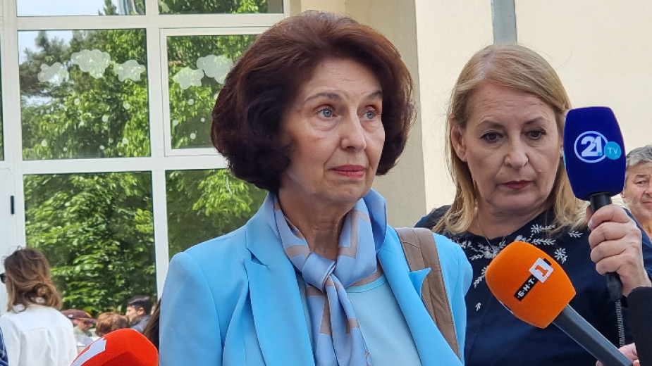 Президентката на РСМ: Никъде в договора с България не пише, че трябва да променяме конституцията